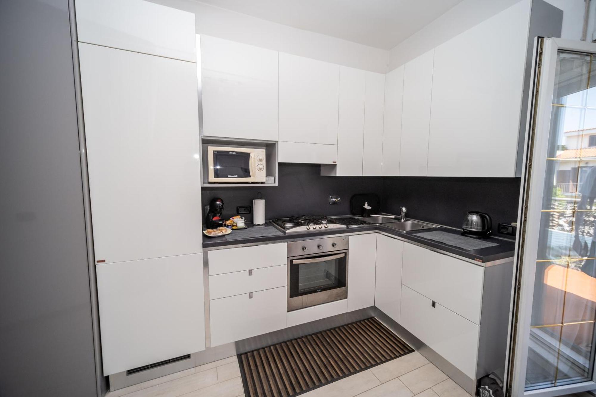 Apartamento Fiumicino Business&Vacation AirCon Wifi Exterior foto