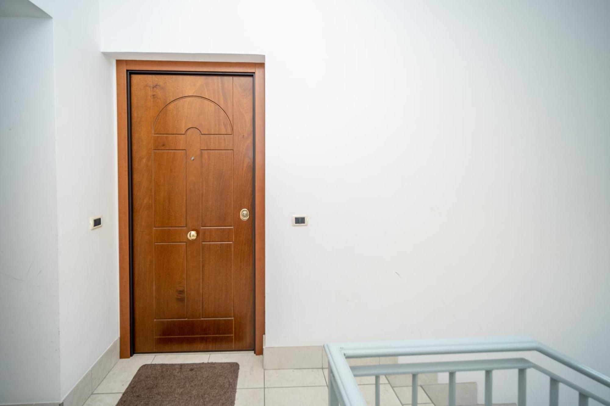 Apartamento Fiumicino Business&Vacation AirCon Wifi Exterior foto